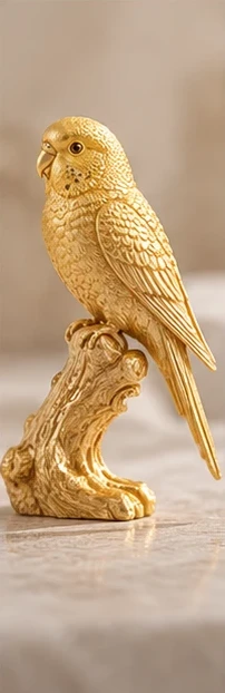 純金の置物（インコ）